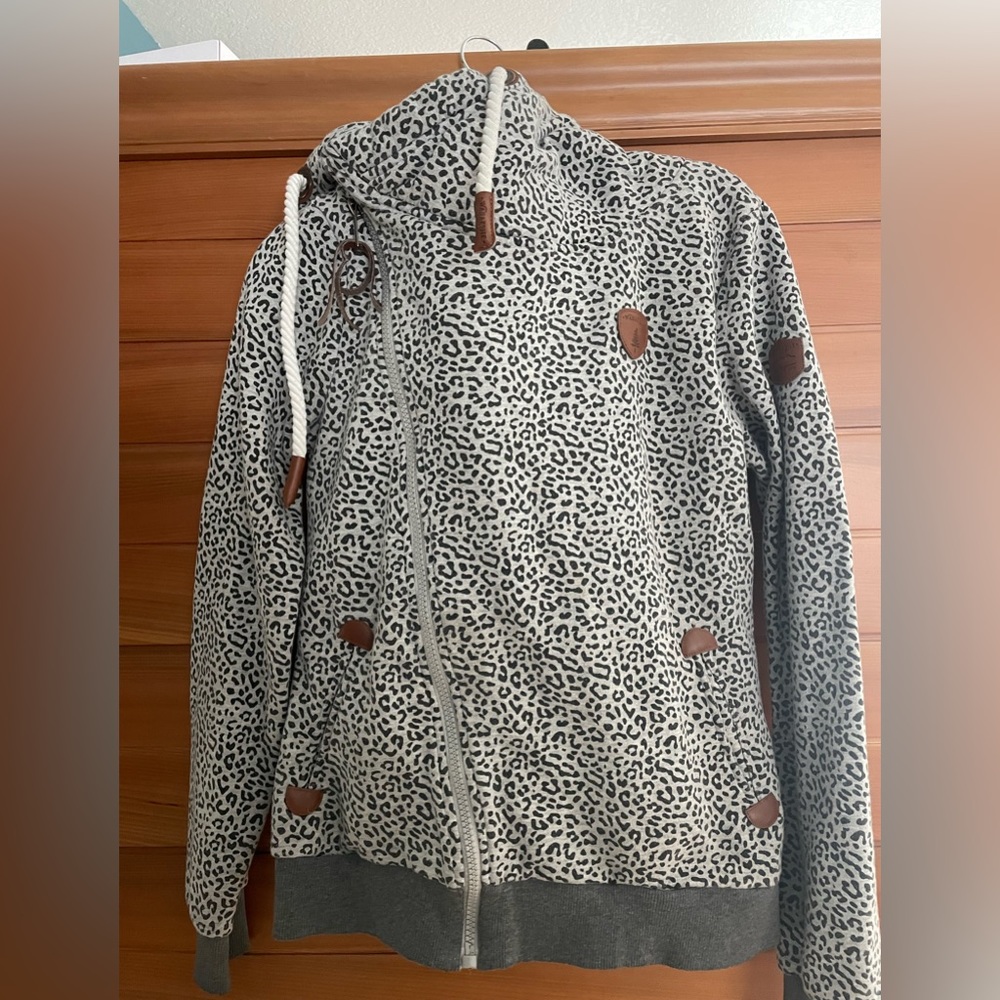 Wanakome Athena Leopard Print Hoodie